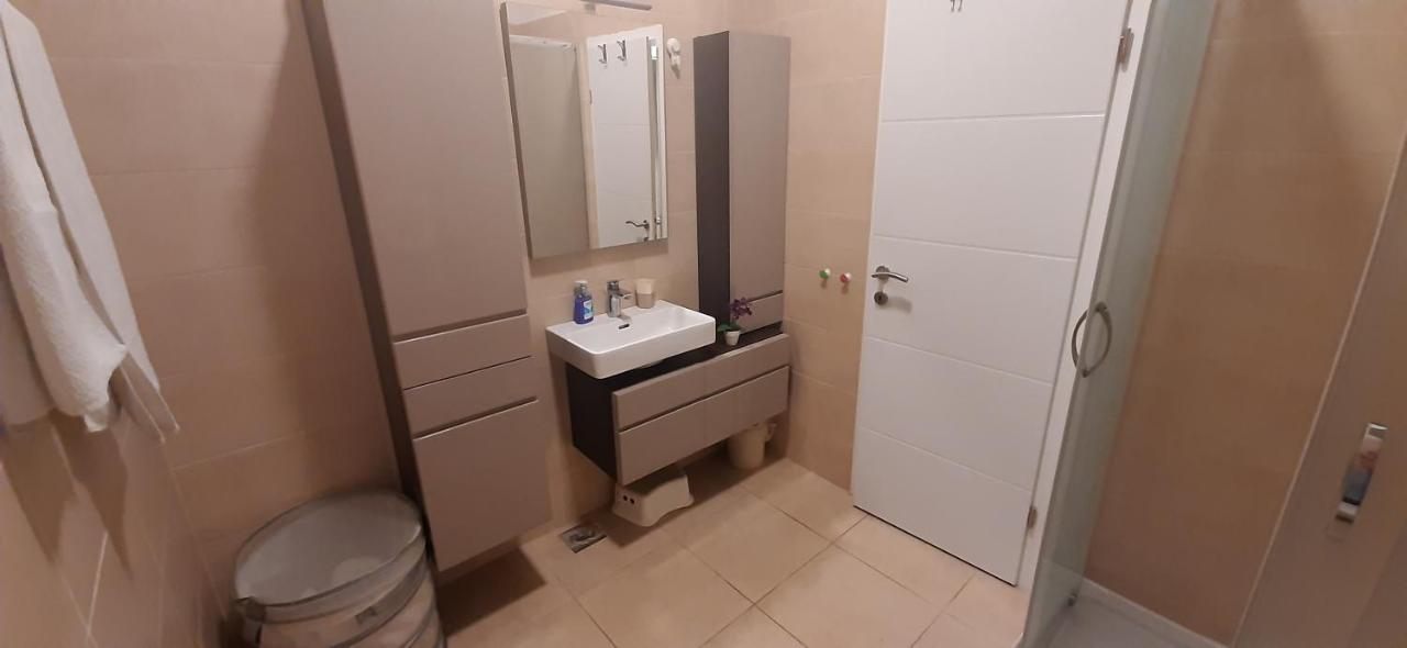 Villa Rajski Dvor 1 Bol Bagian luar foto