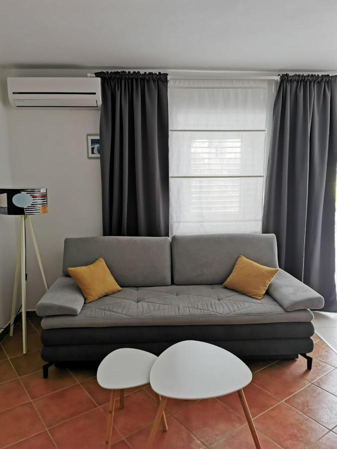 Villa Rajski Dvor 1 Bol Bagian luar foto
