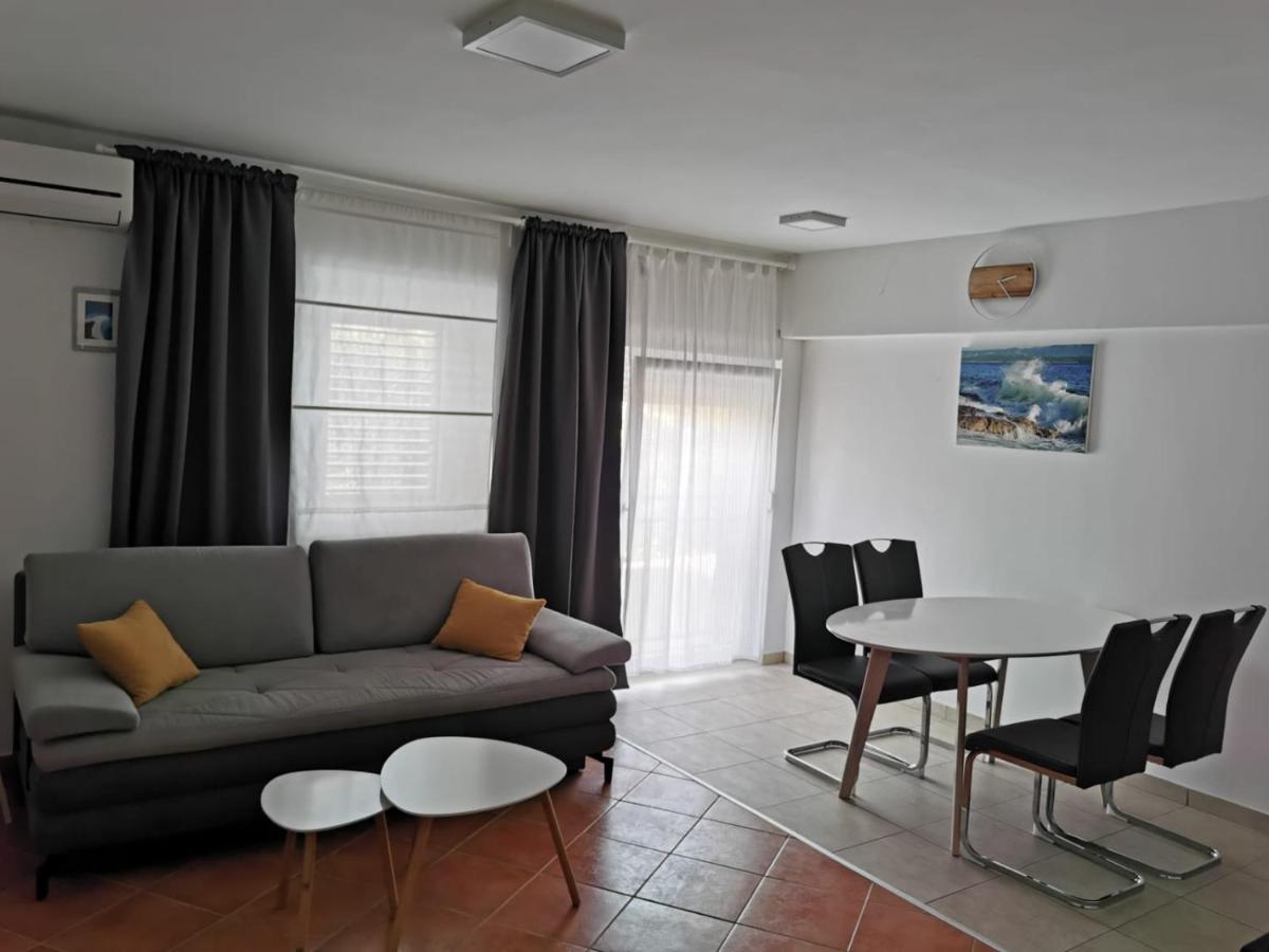 Villa Rajski Dvor 1 Bol Bagian luar foto