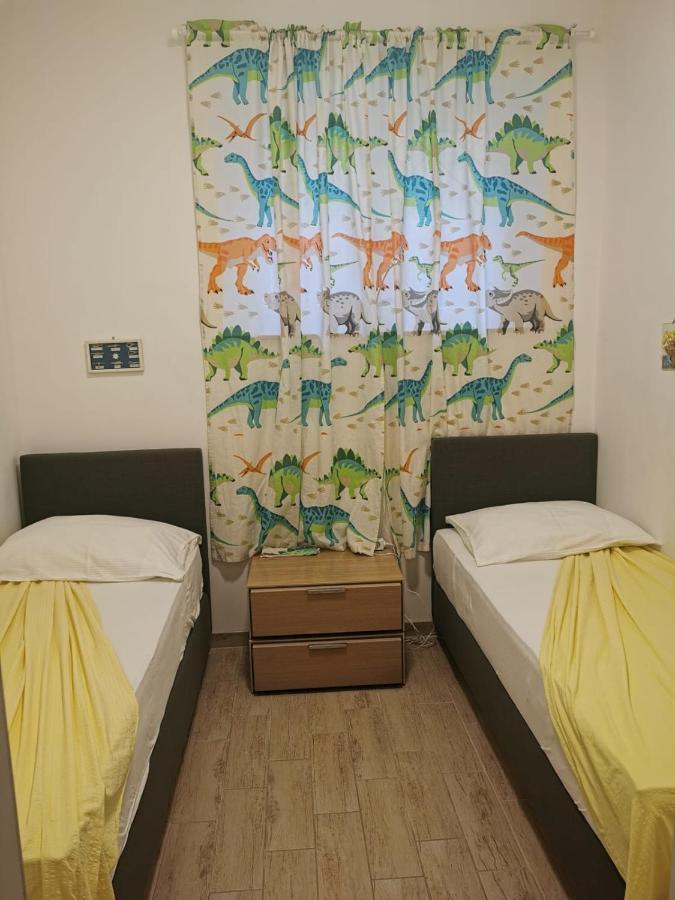 Villa Rajski Dvor 1 Bol Bagian luar foto