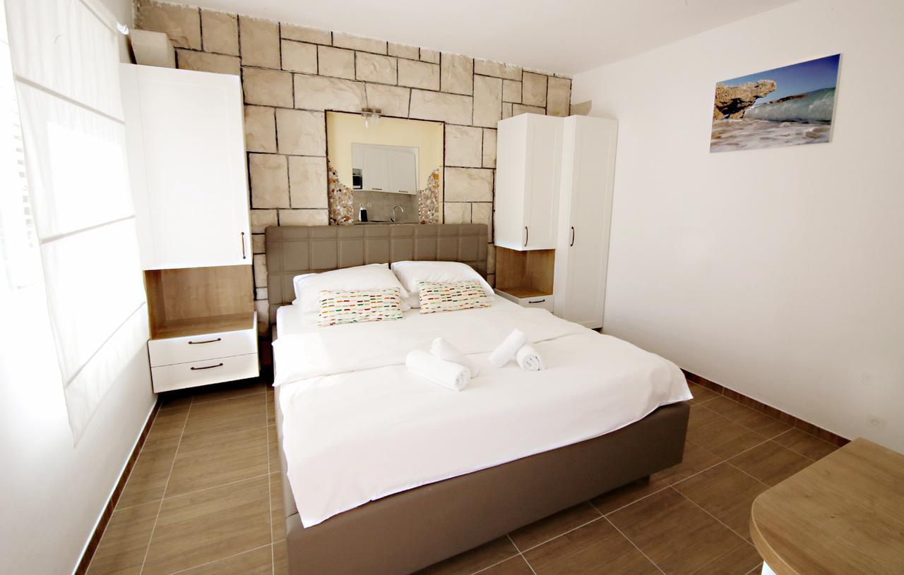 Villa Rajski Dvor 1 Bol Bagian luar foto