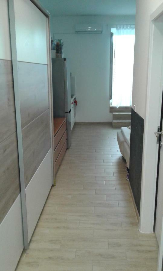 Villa Rajski Dvor 1 Bol Bagian luar foto